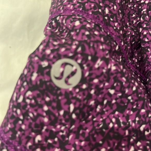 Lululemon purple size 2 regular length skirt - Picture 5 of 5